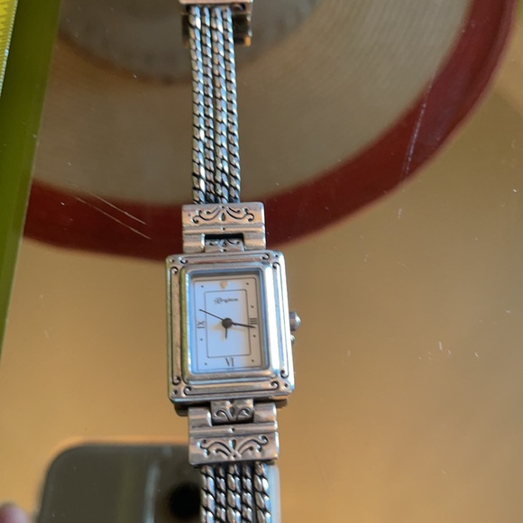 Brighton charming watch in good working condition. - Picture 5 of 7